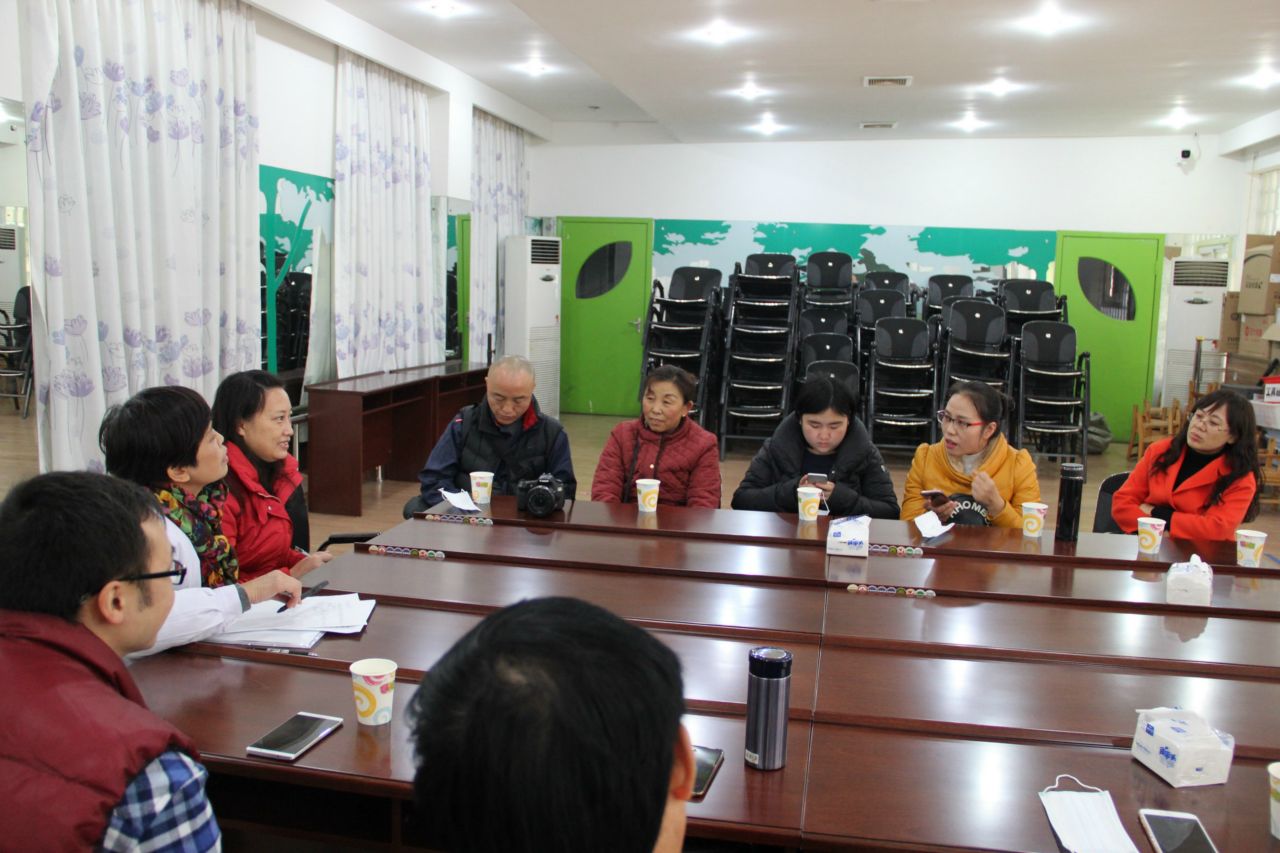 食堂全方位开放 家长零距离参观 ——记西马棚幼儿园家长代表参观食堂